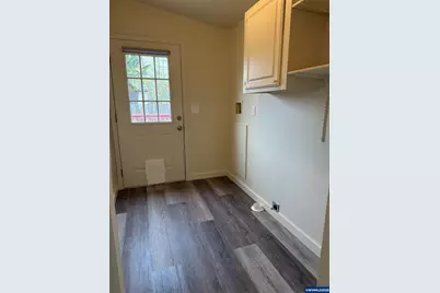 1924 SE Virginia Dr, Dallas, OR 97338 - Photo 28