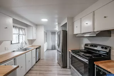 5050 Columbus #63 St SE, Albany, OR 97322 - Photo 12