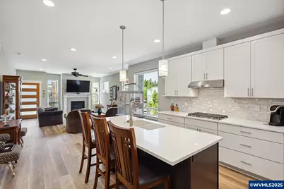 1250 29th St, Hood River, OR 97031 - Photo 18