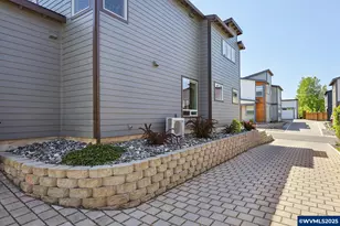 1250 29th St, Hood River, OR 97031 - Photo 10