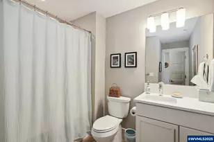 1250 29th St, Hood River, OR 97031 - Photo 32