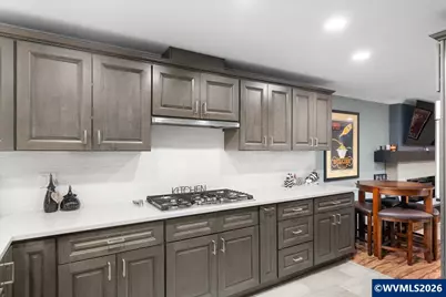 6660 Huntington Cir S, Salem, OR 97306 - Photo 12