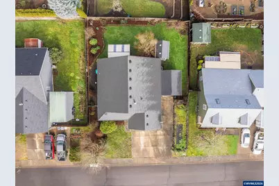 186 NW Elderberry Ln, Dallas, OR 97338 - Photo 36