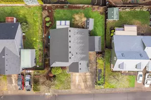 186 NW Elderberry Ln, Dallas, OR 97338 - Photo 36