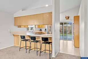 186 NW Elderberry Ln, Dallas, OR 97338 - Photo 12