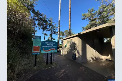 6715 SW Inlet Av, Lincoln City, OR 97367 - Photo 16