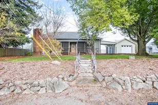 329 Church St, Jefferson, OR 97352 - Photo 2