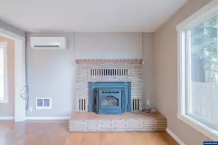 329 Church St, Jefferson, OR 97352 - Photo 8