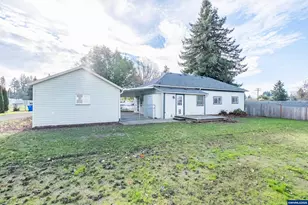 329 Church St, Jefferson, OR 97352 - Photo 38