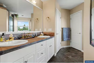 1683 Skyway St S, Salem, OR 97302 - Photo 26