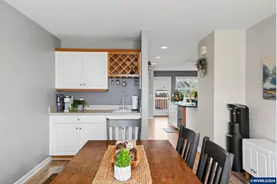 1683 Skyway St S, Salem, OR 97302 - Photo 10