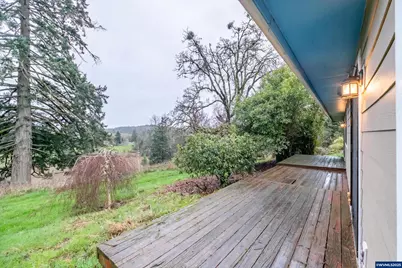 39142 Loma Dr, Scio, OR 97374 - Photo 4