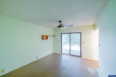 39142 Loma Dr, Scio, OR 97374 - Photo 24