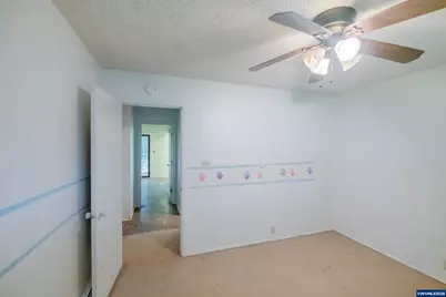 39142 Loma Dr, Scio, OR 97374 - Photo 20