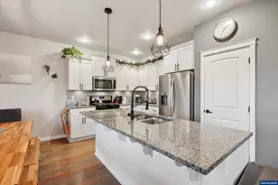 4245 Sagecrest Dr NE, Albany, OR 97322 - Photo 12