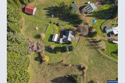 18487 Alsea Hwy, Alsea, OR 97324 - Photo 14