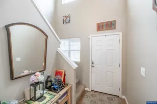 4145 Winners Cir Ave SE, Albany, OR 97322 - Photo 2