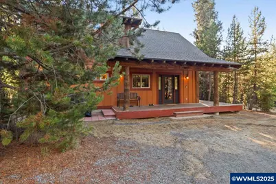 141152 Crescent Moon Dr, Crescent Lake, OR 97733 - Photo 2