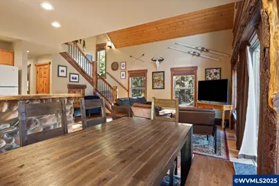 141152 Crescent Moon Dr, Crescent Lake, OR 97733 - Photo 6