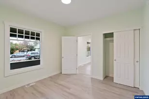 715 19th St SE, Salem, OR 97301 - Photo 12