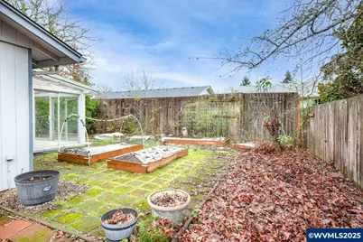 961 NW Ironwood Av, Corvallis, OR 97330 - Photo 40