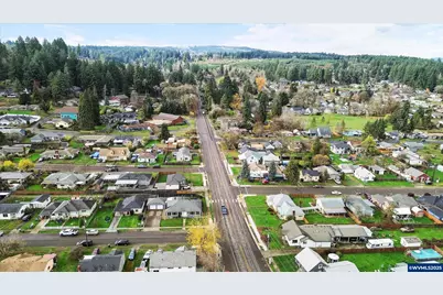 1038 3rd Av, Sweet Home, OR 97386 - Photo 46