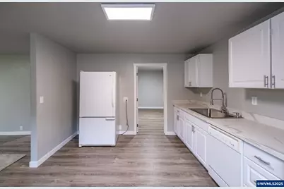 35247 Ede Rd, Lebanon, OR 97355 - Photo 10