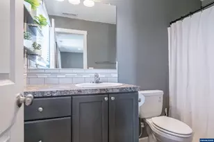 115 E 2nd St, Halsey, OR 97348 - Photo 30