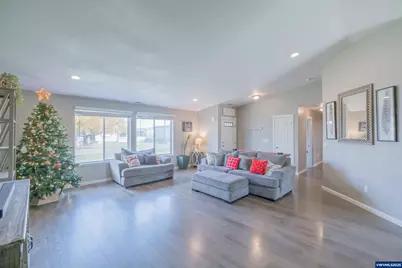 115 E 2nd St, Halsey, OR 97348 - Photo 8