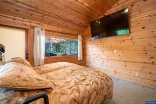 1415 N Alvord Ln, Otis, OR 97368 - Photo 36