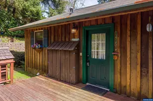 1415 N Alvord Ln, Otis, OR 97368 - Photo 12