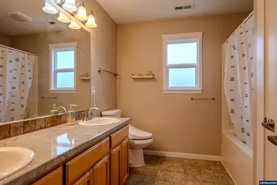 4337 Mackinaw Av SE, Albany, OR 97322 - Photo 12