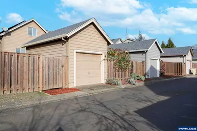3042 Flame Tree Ln NW, Albany, OR 97321 - Photo 32