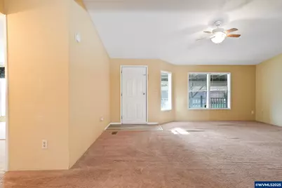5042 Cumberland #18 Ct, Salem, OR 97306 - Photo 6