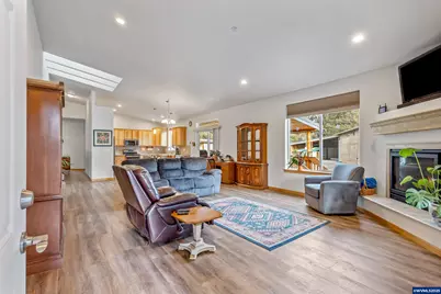 15924 Jackpine Rd, La Pine, OR 97739 - Photo 6