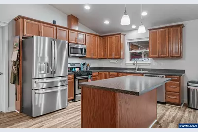 3485 NE Alexander Ln, Albany, OR 97321 - Photo 10