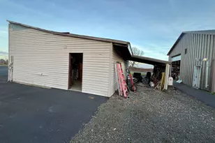 1590 W 2nd St, Halsey, OR 97348 - Photo 34