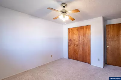 951 Dogwood St, Sweet Home, OR 97386 - Photo 22