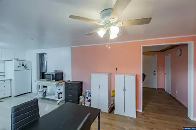 4882 NE Lancaster Dr #124, Salem, OR 97305 - Photo 16