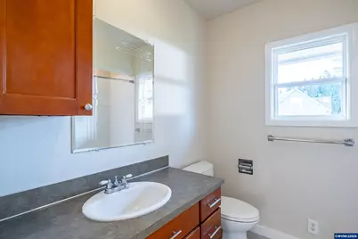 3392 Sunnyview Rd NE, Salem, OR 97301 - Photo 14