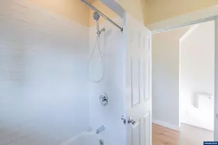 3392 Sunnyview Rd NE, Salem, OR 97301 - Photo 14