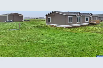 2690 Stoltz Hill Rd, Lebanon, OR 97355 - Photo 2