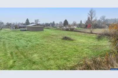 2690 Stoltz Hill Rd, Lebanon, OR 97355 - Photo 20