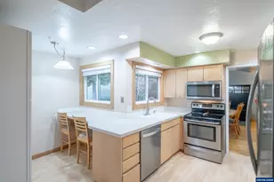 292 Stoneway Dr NW, Salem, OR 97304 - Photo 26