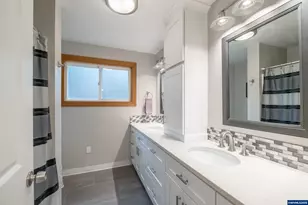 292 Stoneway Dr NW, Salem, OR 97304 - Photo 10