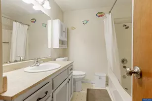 4515 Lark Ct NE, Salem, OR 97301 - Photo 10