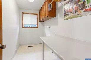 4515 Lark Ct NE, Salem, OR 97301 - Photo 8