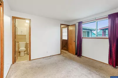 4515 Lark Ct NE, Salem, OR 97301 - Photo 12