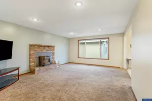 4515 Lark Ct NE, Salem, OR 97301 - Photo 14