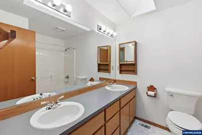 19235 SW Durell Ct, Beaverton, OR 97003 - Photo 28